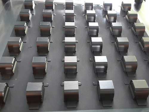 杂件密封件模具生产