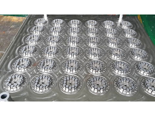 东莞杂件模具厂家