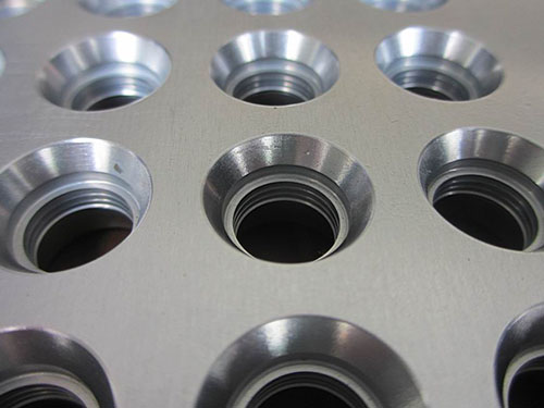 油封模具中模生产